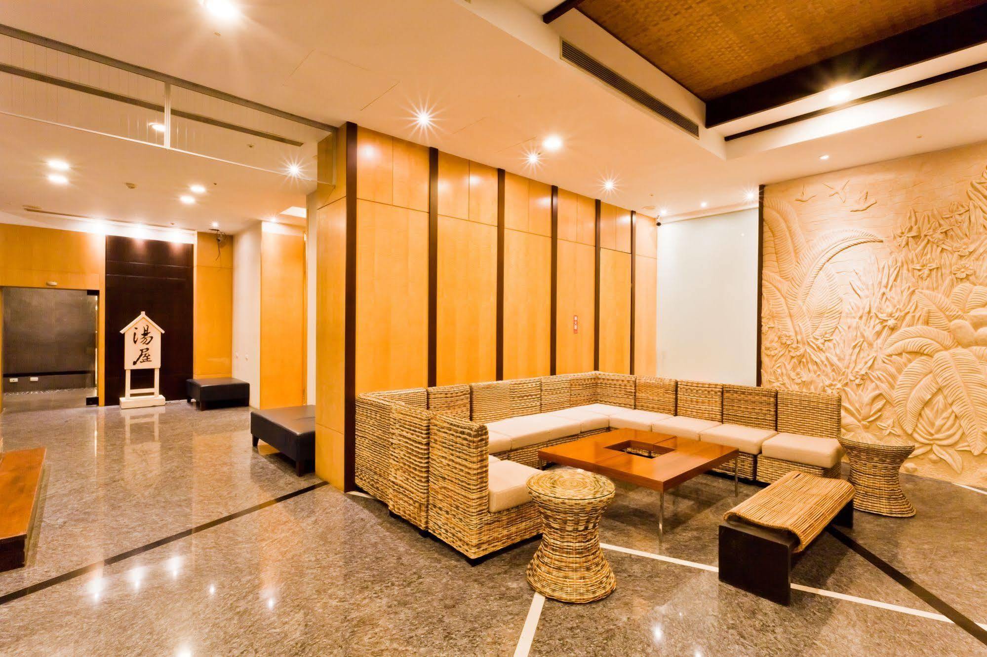 The Loft Seaside Suites Цзиньшань Экстерьер фото