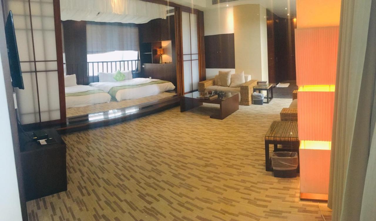 The Loft Seaside Suites Цзиньшань Экстерьер фото